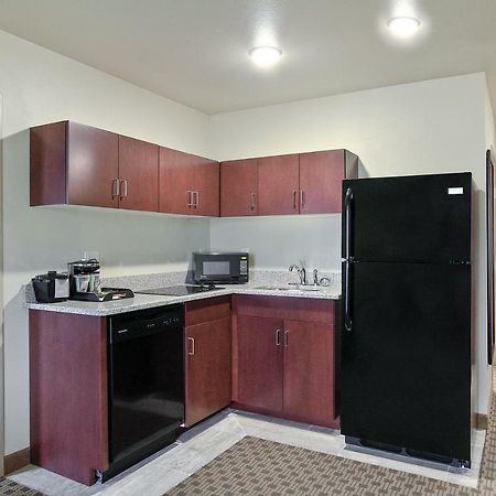 Cobblestone Hotel & Suites Pulaski/Green Bay Esterno foto