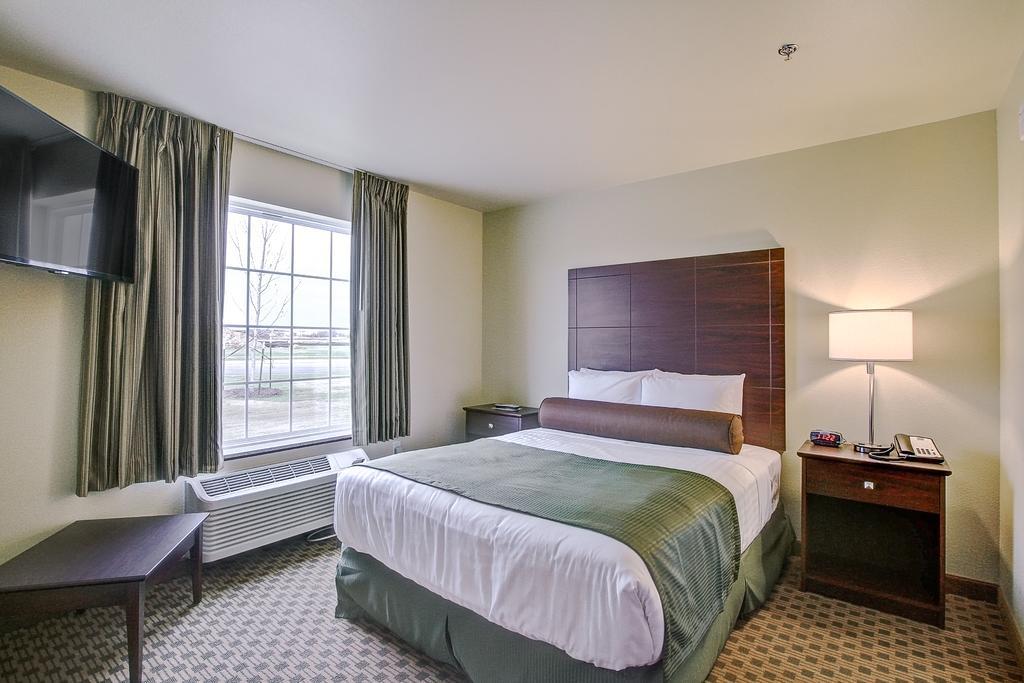 Cobblestone Hotel & Suites Pulaski/Green Bay Esterno foto