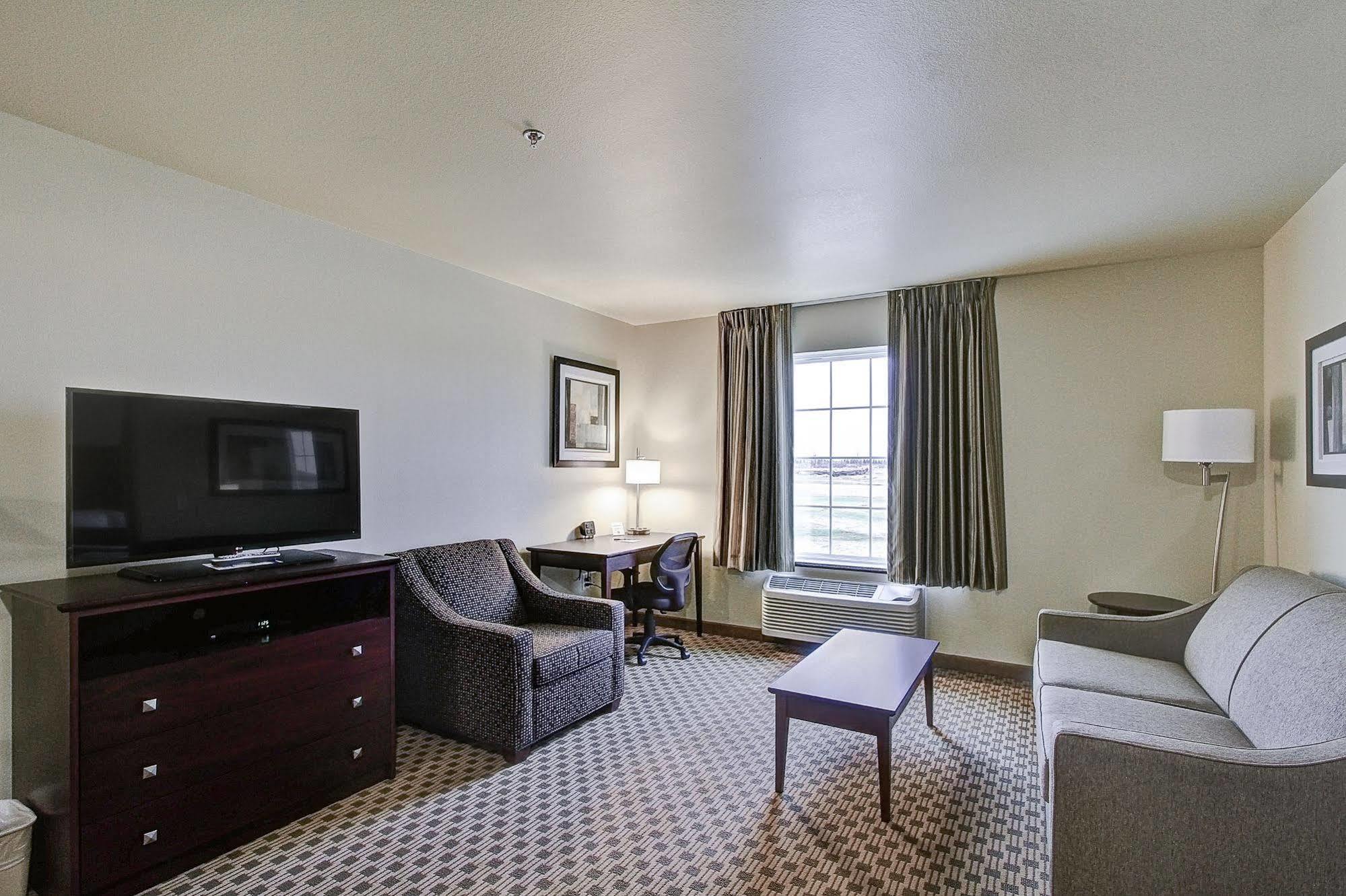 Cobblestone Hotel & Suites Pulaski/Green Bay Esterno foto