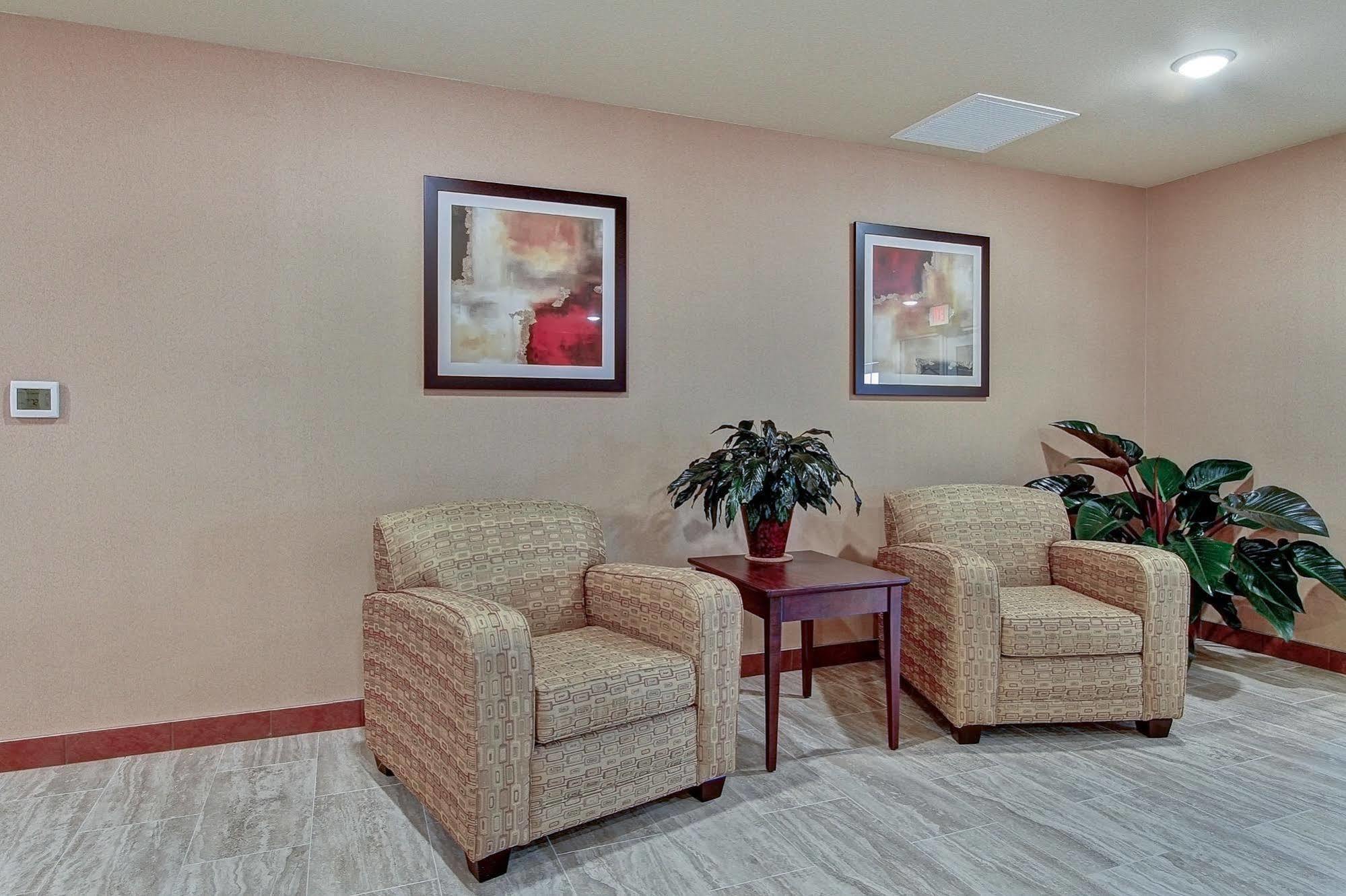 Cobblestone Hotel & Suites Pulaski/Green Bay Esterno foto