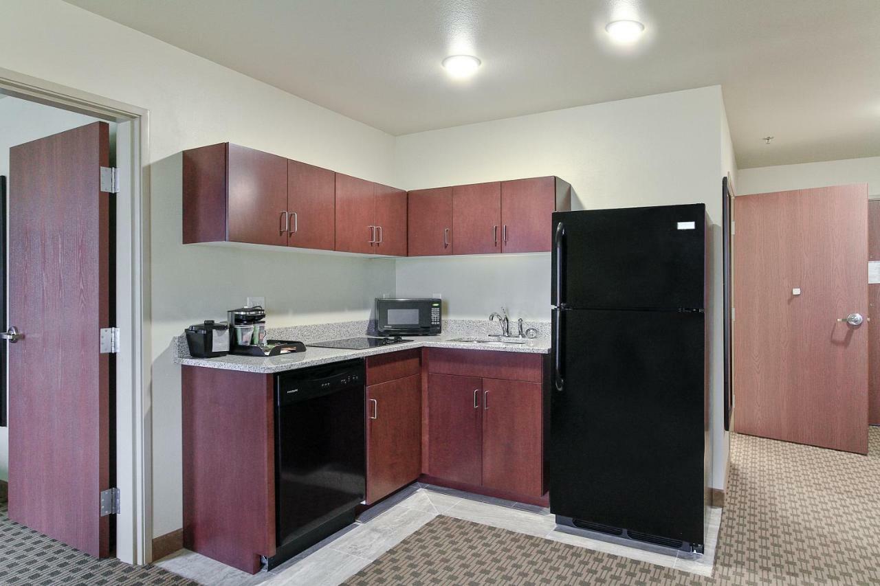 Cobblestone Hotel & Suites Pulaski/Green Bay Esterno foto