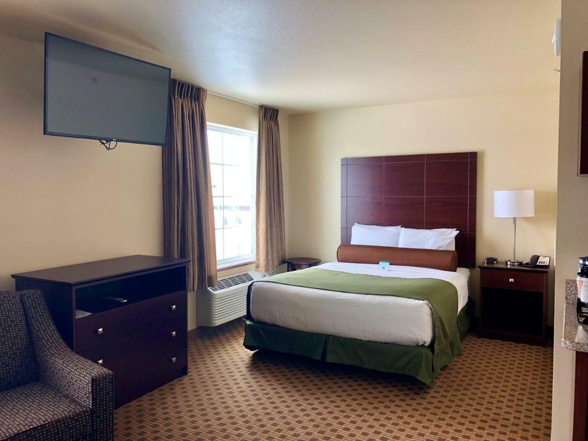 Cobblestone Hotel & Suites Pulaski/Green Bay Esterno foto